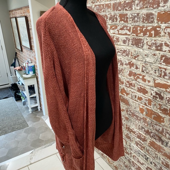 Pink Rose Vintage | Knit Cardigan Sweater with Pockets - Picture 9 of 10